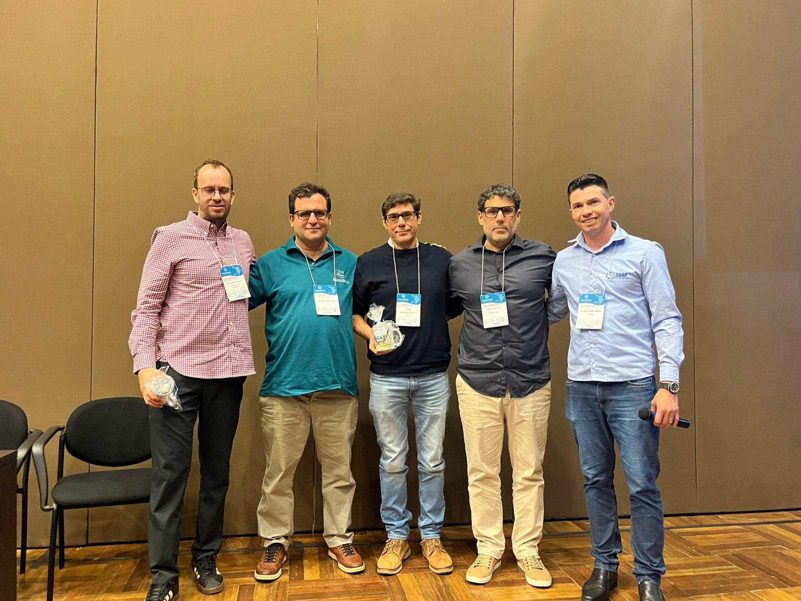 Participación del Dr. Alejandro Mechaly en el XI Aquaciência 2025 y visita académica a UNESP–CAUNESP